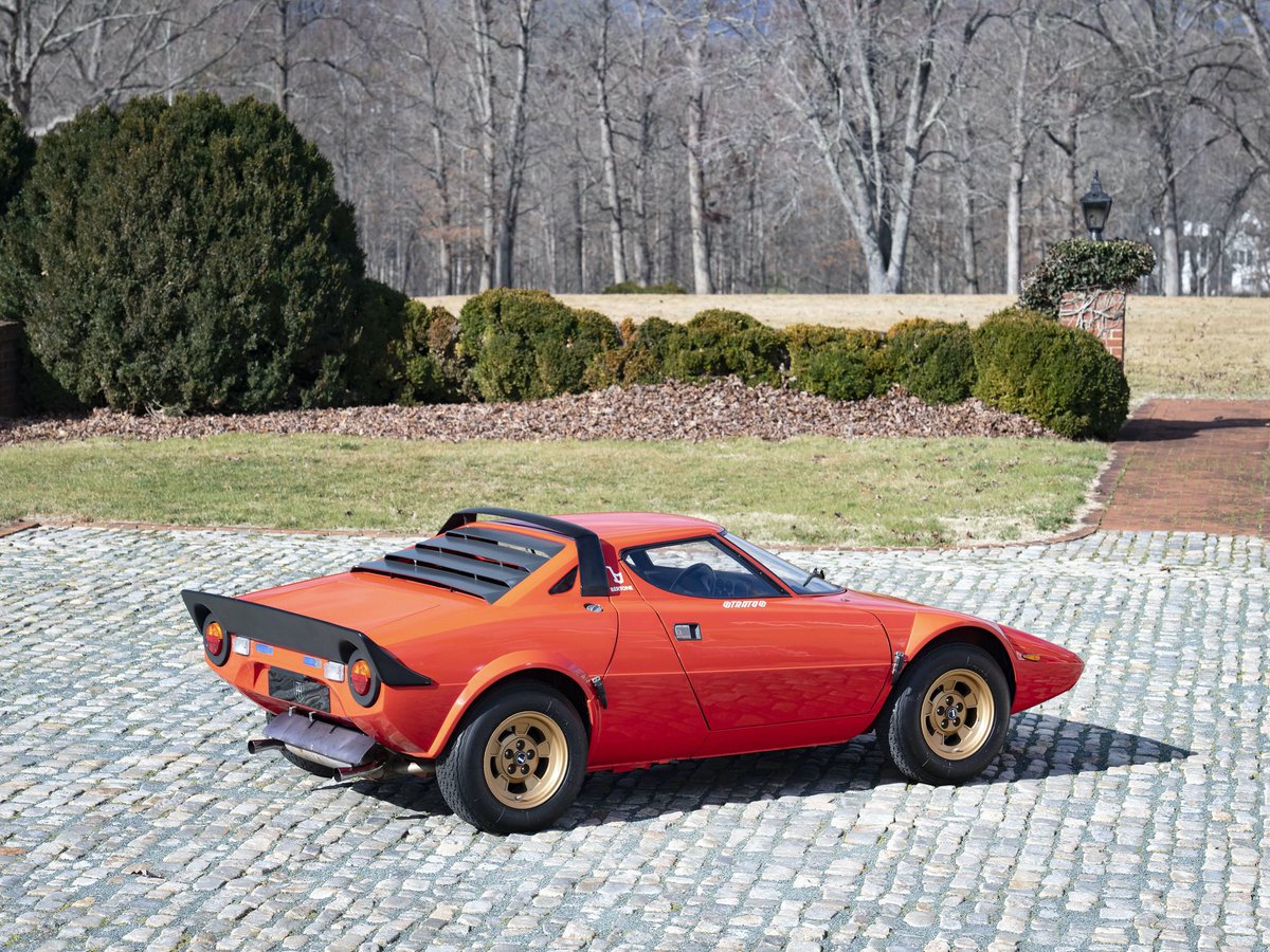 TomHartleyjnr's tweet photo. A time warp Lancia Stratos has arrived into stock, only 6,000km from new! #LanciaLove #THJ #DiverseStock #NotDiverseQuality #Lancia #Stratos https://t.co/boEAgTwGYI