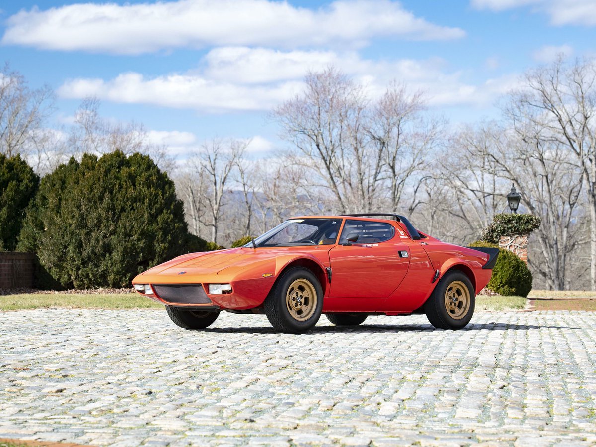 TomHartleyjnr's tweet photo. A time warp Lancia Stratos has arrived into stock, only 6,000km from new! #LanciaLove #THJ #DiverseStock #NotDiverseQuality #Lancia #Stratos https://t.co/boEAgTwGYI