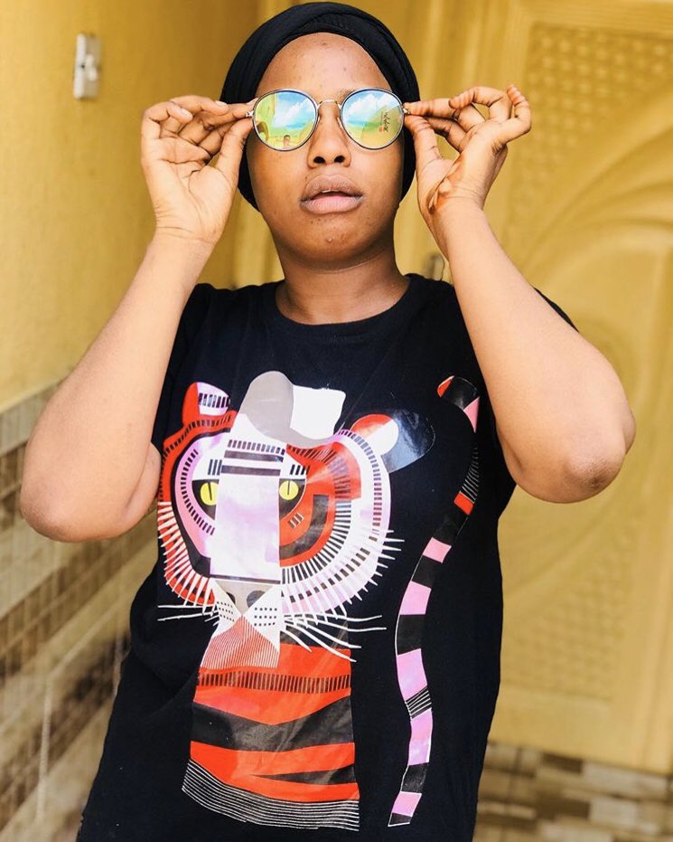 _DeessT's tweet photo. Hi my name is Jidde from Maiduguri I am new here 
Show me love follow me I will follow back pls https://t.co/KSuGQldAOj