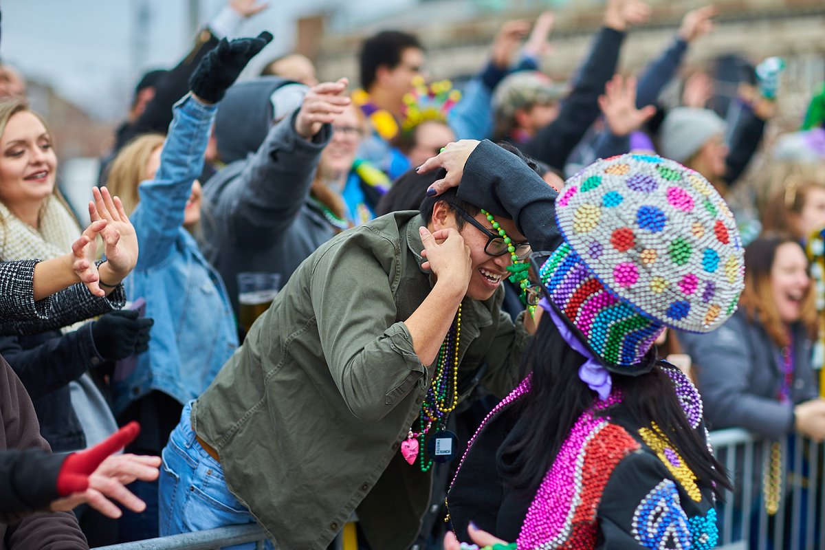 🎉 1   D A Y   U N T I L   P A R A D E   D A Y 🎉