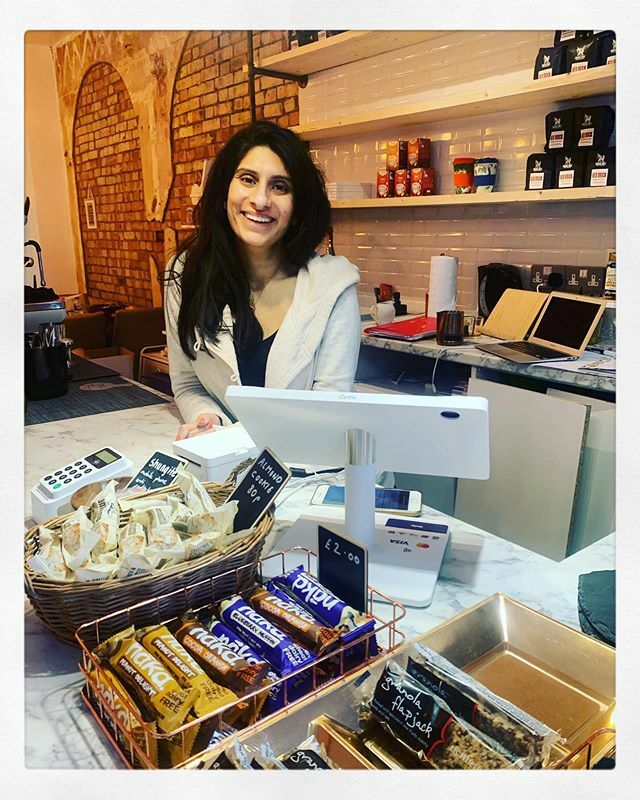 Had a lovely cuppa in the brand, spanking new yoga, come coffee, come crystals kind of joint - <a href="/yogawhites/">YogaWhites</a> in Northfield Avenue. It has a lovely chilled vibe. Try it out!
🧘🏻‍♀️
☕️
✨
#ealing #ealingfeeling #iloveealing #coffeevibes #coffeesnob #yogaeveryd… ift.tt/321rESZ