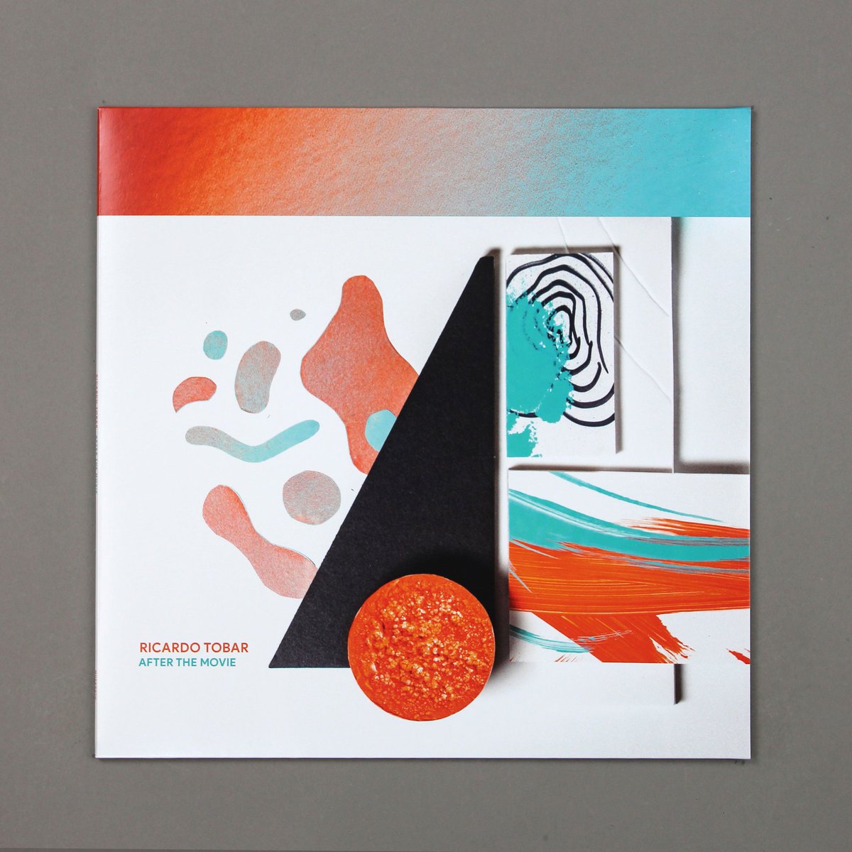 Shipping Now: 
Ricardo Tobar - After The Movie EP 
Musar Recordings 

bleep.com/release/166849…

<a href="/donricardotobar/">ricardo tobar____________</a>

Remix by: 

<a href="/plaidmusic/">Plaid</a>