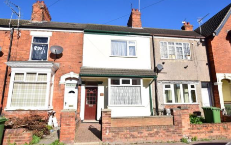 👀 Grimsby HMO Conversion Deal 👀
🌟Estimated ROCE p.a. 18.78% 🌟
Get the full details here:
➡️➡️buff.ly/2SzkrGp ⬅️⬅️
#Midlands #Grimsby #DealOpportunity #PropertyInvestment #PropertyMenu #Investors #HMO #InvestWithConfidence #investing #Property #UKproperty