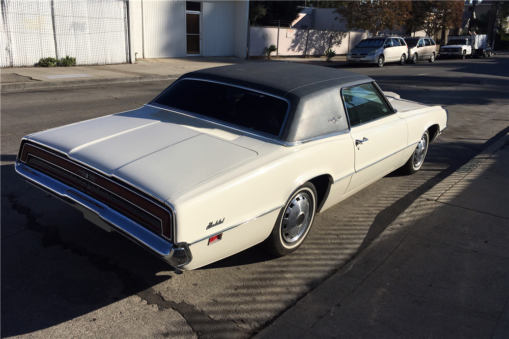 1971 #Ford #Thunderbird 2-Door Landau; #ThunderJet 429 cid, 4 bbl, 360 hp; ...