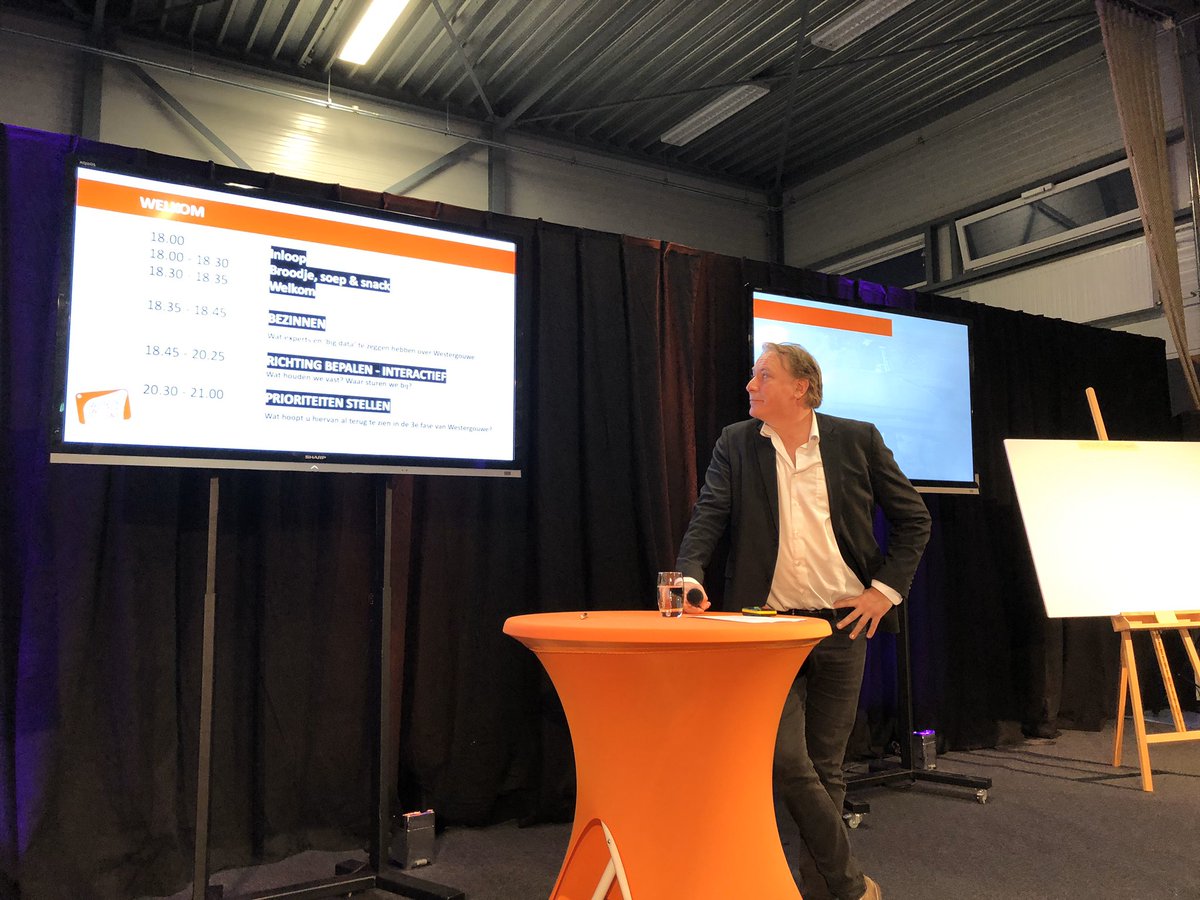 rogier_tetteroo's tweet photo. Op gastvrije plek in @WWWestergouwe met Goudse gemeenteraad de “diepte” in: masterplan 1.0 herijken naar versie 2.0. Lopen we nog in de pas met marktontwikkelingen, volkshuisvesting, voorzieningen, leefbaarheid, duurzaamheid etc etc @vofwestergouwe @GemeenteGouda @kcwestergouwe https://t.co/NwkT17MWHj