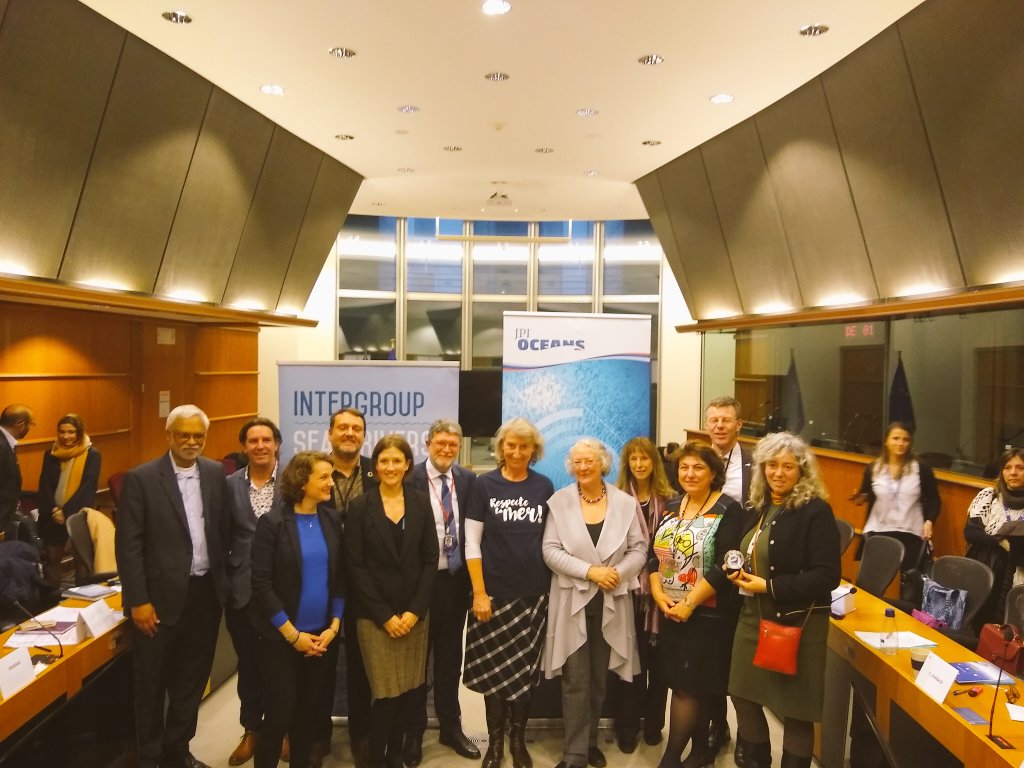 jpioceans's tweet photo. Thank you very much to our host, moderator and speakers at the #MissionCleanOceans event this evening @europarl . Looking forward to further collaborate to tackle #oceanpollution !
@CathChabaud @TPicula @surfridereurope @pgs_ofc @lucbas1 @ETRMA   https://t.co/8QK6zLsSw1 https://t.co/crg1fTvJms
