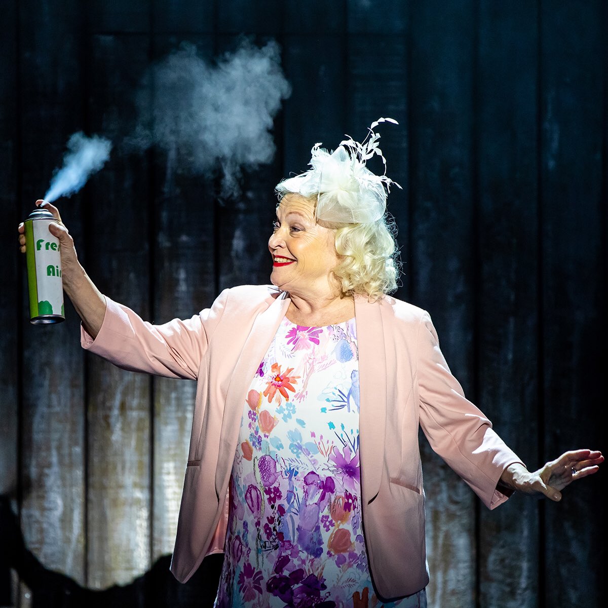 There’s just two weeks left to catch @wedsinglondon - don’t miss out! 
🤩🤩🤩 

🎟 troubadourtheatres.com/wembley-park/w…

#theweddingsinger #weddingsinger #musical #saturdaynight #londontheatre @troubadourwpark <a href="/keviclifton/">Kevin Clifton</a>