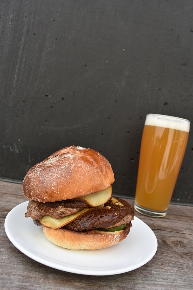 HOLÉ MOLÉ 🍔
We're celebrating President's Day in true American fashion - with burgers and beer! ⁣
⁣
This Molé Gouda Double Cheeseburger paired with @AshevilleBrewing 's Perfect Haze is sure to make your Monday a winner. 
⁣
 #burgersandbeer #MondayMood #PresidentsDay
