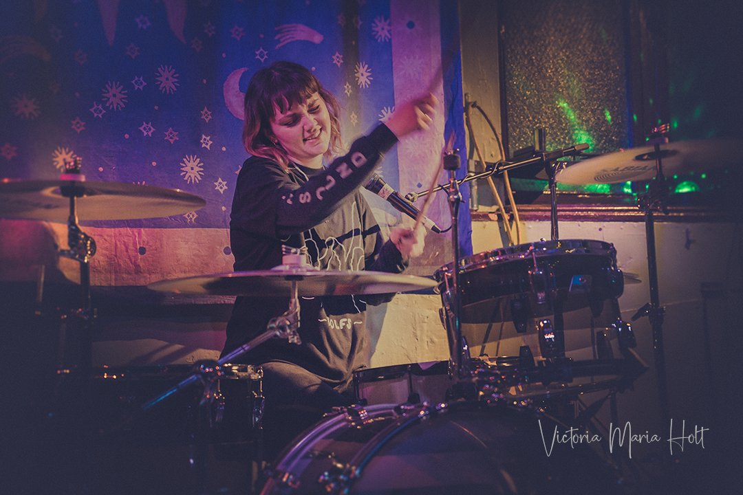 Future Transmissions tweet media