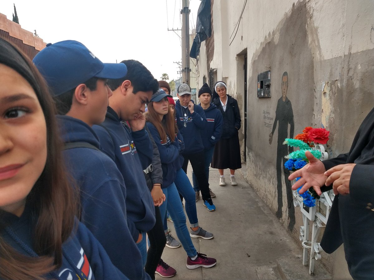 SallaHermosillo's tweet photo. #ElOtroLado #sinfronteras #grandescosassonposibles #colegioregislasalle https://t.co/CxqPylHj5t