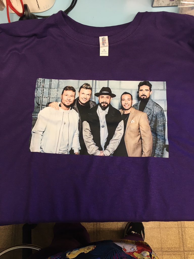 HMH28217's tweet photo. Best bday gift! @backstreetboys @nickcarter Any chance I can get a Bday tweet? https://t.co/4A9Qa7P9Sd