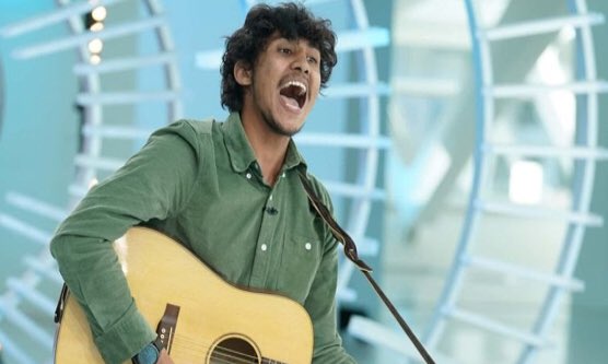 pallav_'s tweet photo. OMG! What a voice. #Dibesh #AmericanIdol https://t.co/CigsReFMKz