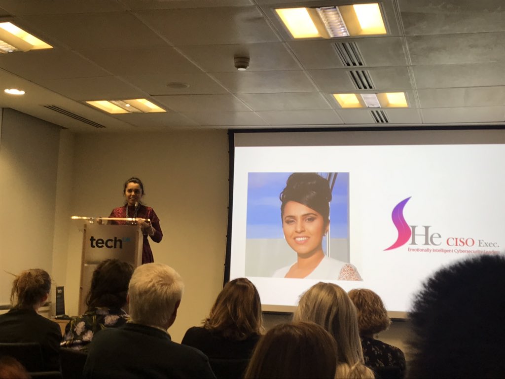 stephkayaks's tweet photo. #shecisoexec #metadefencelabs lovely welcome from @techUK and @ChaniSimms says #CyberSecurity is everyoneโs responsibility! https://t.co/q6Mgmm1Jdq