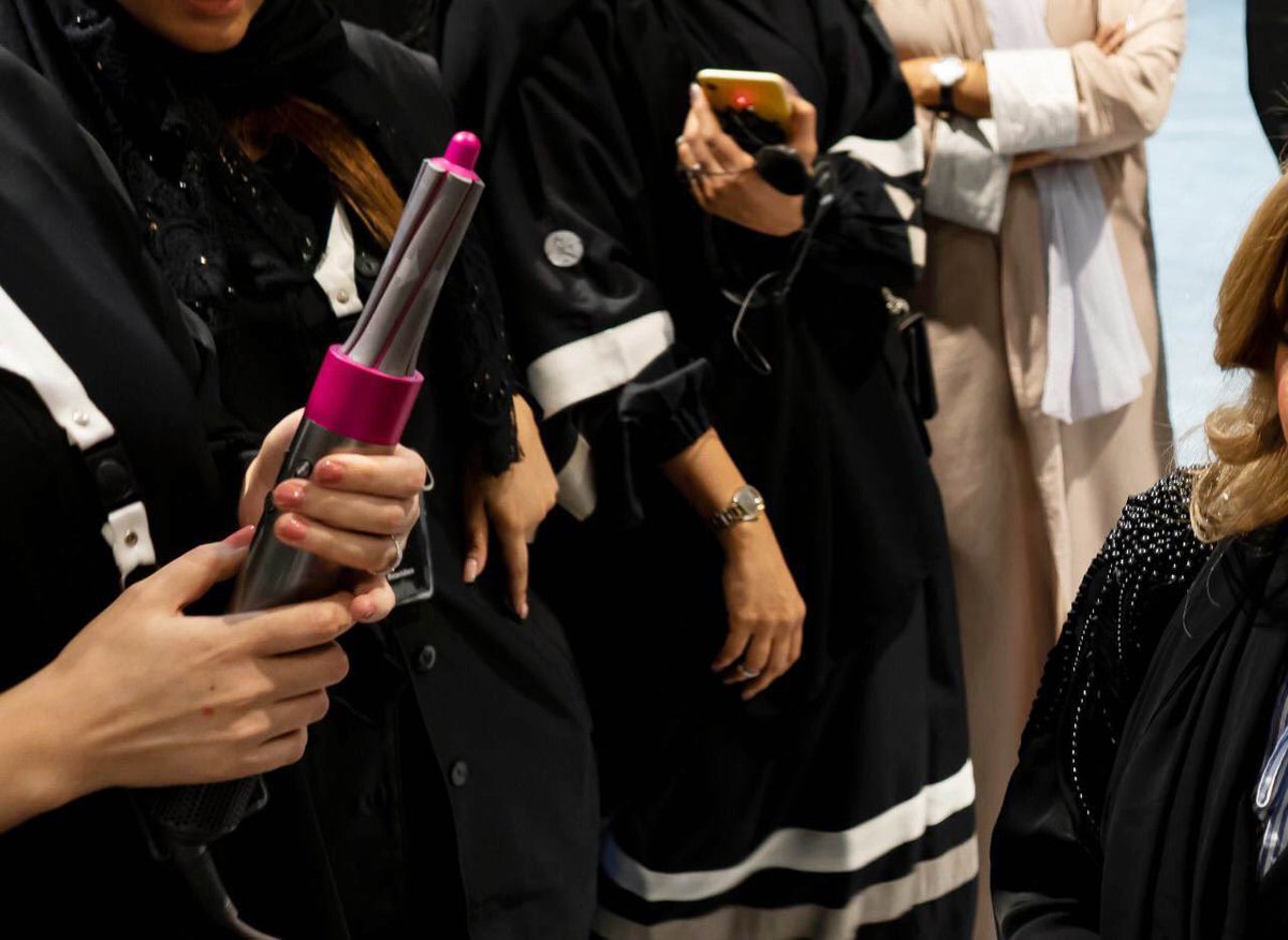 ديباج tweet media