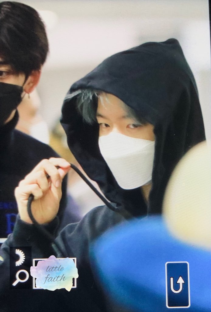 200210 MEX

#백현 <a href="/B_hundred_Hyun/">Baekhyun_EXO</a> <a href="/weareoneEXO/">EXO</a> #EXO  #BAEKHYUN #SuperM