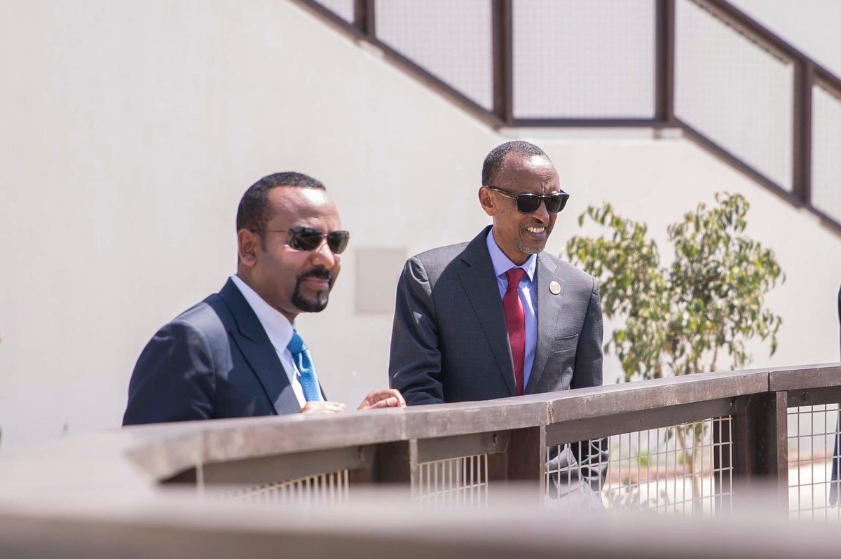 UrugwiroVillage's tweet photo. PM @AbiyAhmedAli and First Lady Zinash Tayachew hosted President Kagame and First Lady Jeannette Kagame for a luncheon at the Office of the Prime Minister. https://t.co/WgG9jKxaZk
