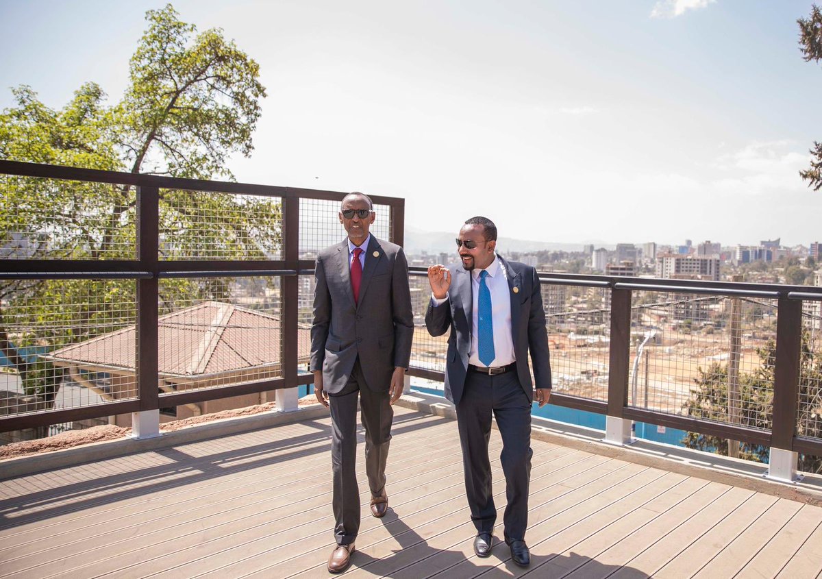 UrugwiroVillage's tweet photo. PM @AbiyAhmedAli and First Lady Zinash Tayachew hosted President Kagame and First Lady Jeannette Kagame for a luncheon at the Office of the Prime Minister. https://t.co/WgG9jKxaZk