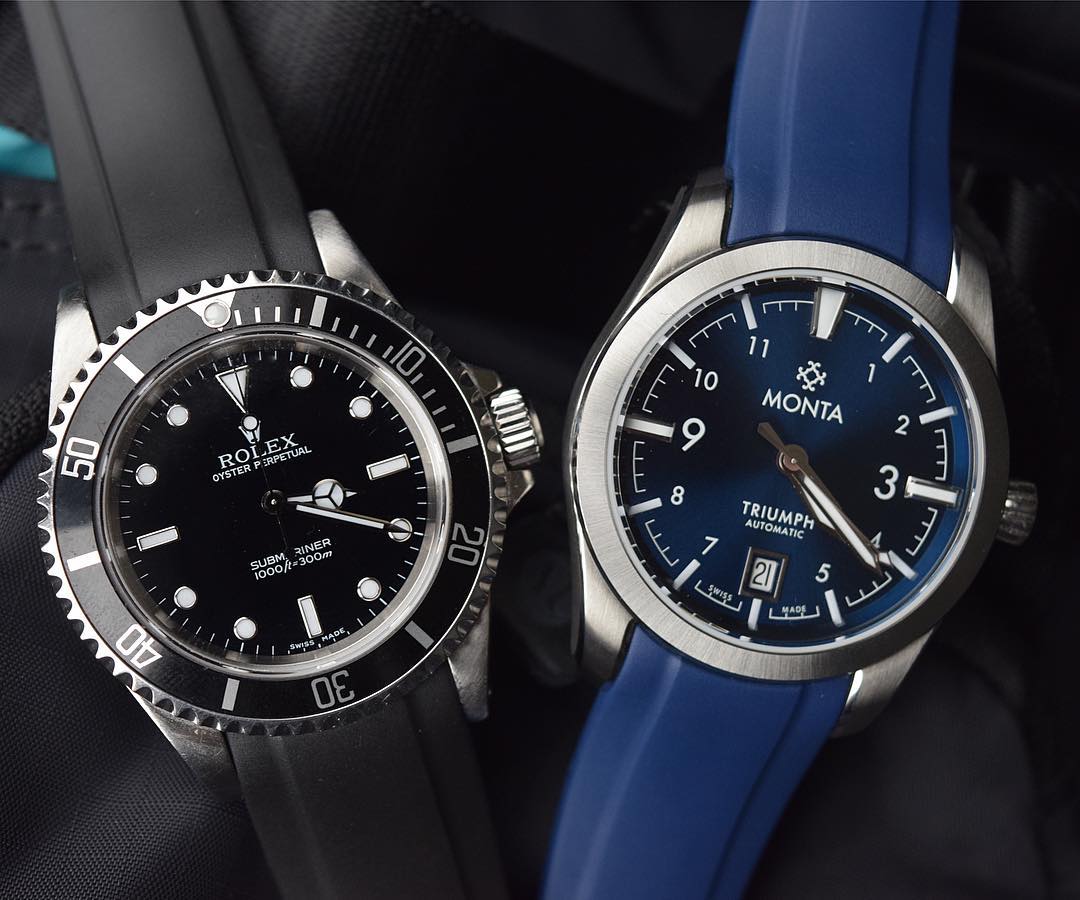 everestbands's tweet photo. Here's another great shot from #MikesWatchesGreatestHits 🙌for #MontaMondays 😍Your Sub &amp; Triumph look amazing on Rubber Bro🖤💙Great shot @mikeswatches | Customize your Rolex watch at https://t.co/3p8EseFOwe #Rolex #submariner #rolexsubmariner #16610ln #14060m #everestbands https://t.co/xkX4ekbLW9