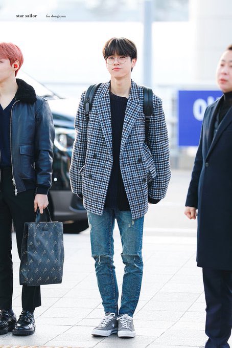 180cm 넘는 남돌봇 tweet media