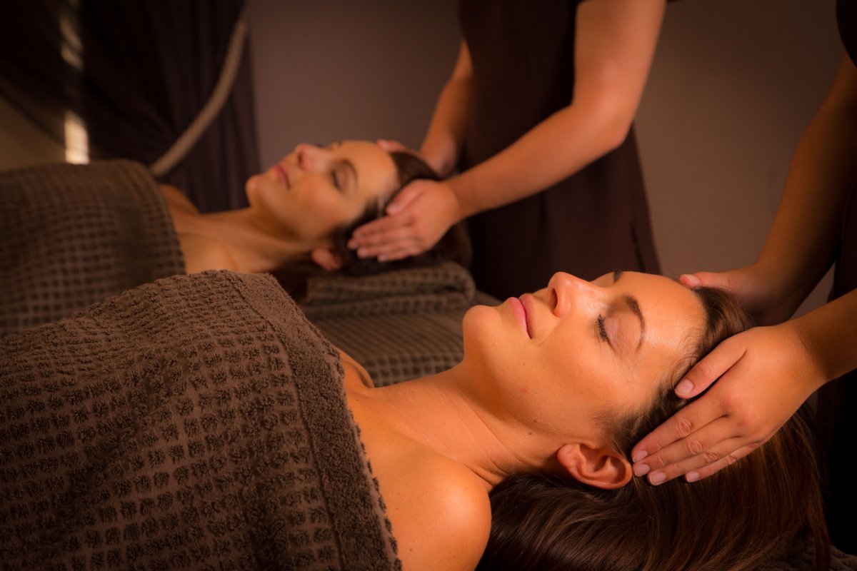 Wave goodbye to negative energy with our New Positivity Spa Day. Designed and developed by ESPA, this luxurious day includes a 90 minute positivity treatment which uses visualisation techniques and chakras with soothing aromatherapy oils and rose quartz crystals...