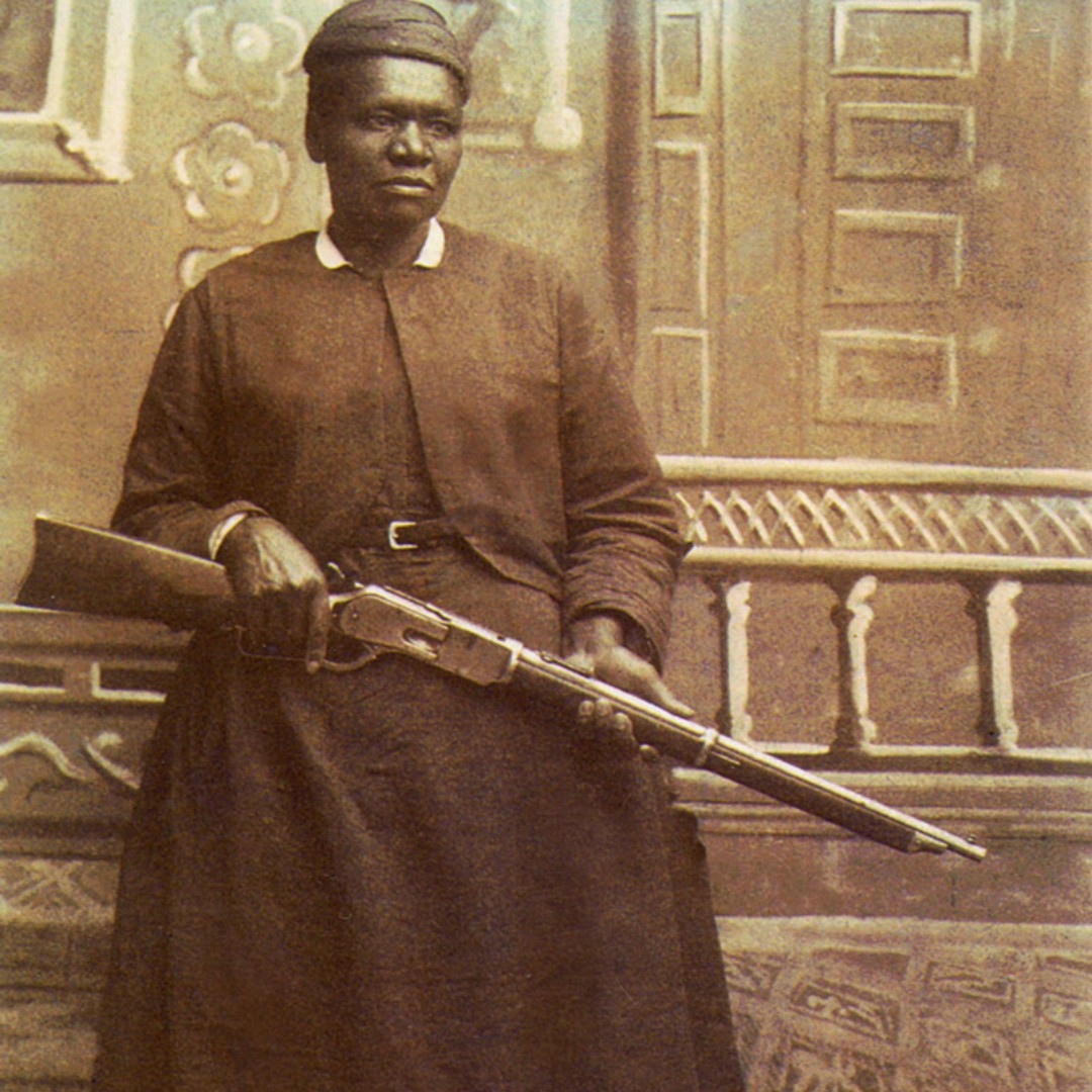 OhioHistory's tweet photo. Mary Fields, AKA “Stagecoach Mary,” was the first African American woman mail carrier. She briefly worked for a Toledo convent, and beginning in 1895 safeguarded the mail on her Montana route from thieves with two guns and a tough attitude. She always delivered mail on time.
#BHM https://t.co/4RZLvbmYNF
