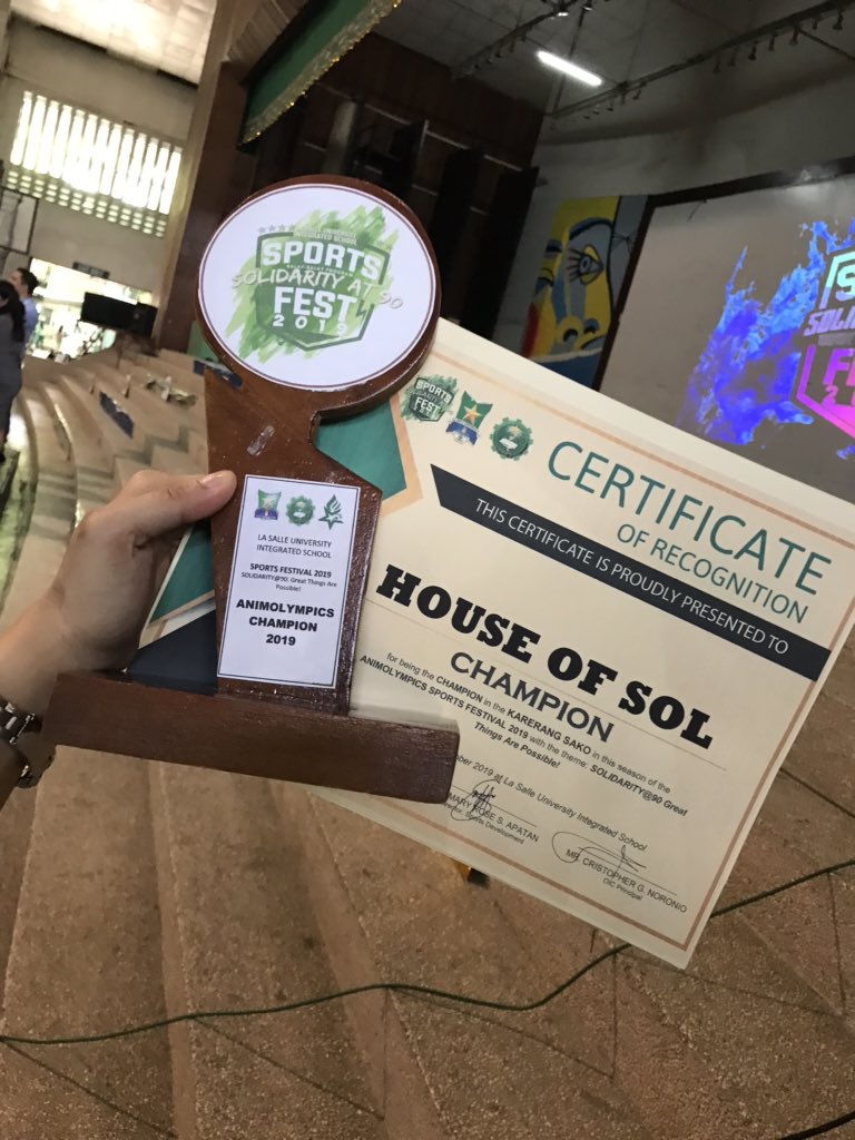 mmdalid's tweet photo. When you least expect things to happen, i am grateful. Thank you my housemates, 😘 #HouseOfSol #Sportsfest2019 #HouseParent #Blessed https://t.co/AW3YUCUygB