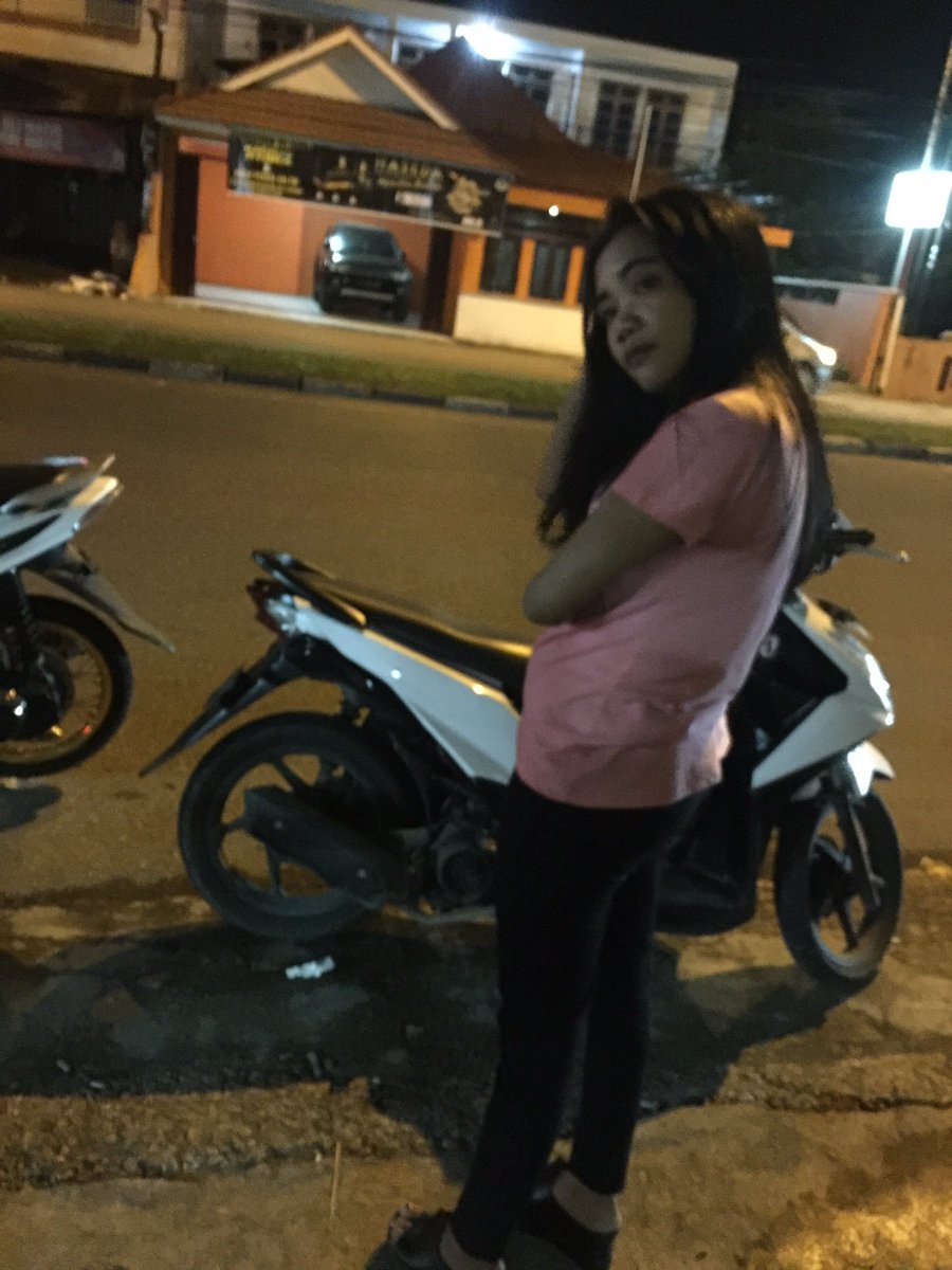 dedek ÏškàñÐár PUTRA (@putratrisakurni) on Twitter photo 