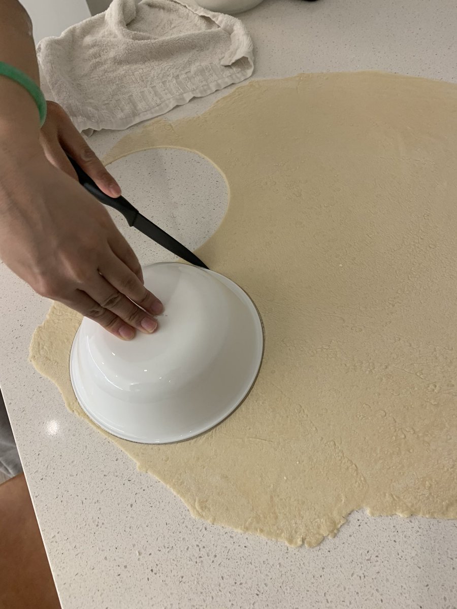chefvanalee's tweet photo. The process of making the wonton tacos #taco #tacoshell #wonton #wontontaco #chefvanalee https://t.co/nxY7RHu7eD