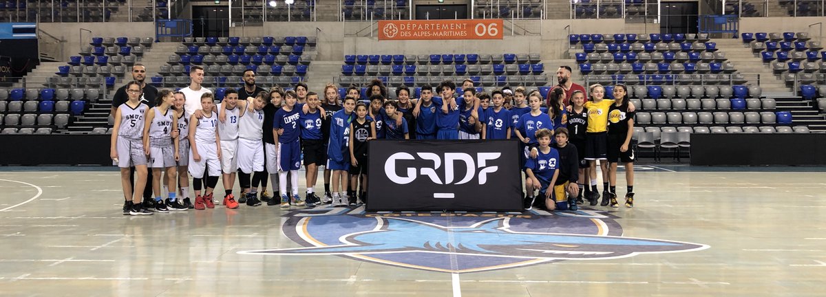 Nous étions chez le club <a href="/LNBofficiel/">Ligue Nationale de Basket</a> des @SharksAntibes pour l'organisation l'Open Plus Access <a href="/3x3Ffbb/">3x3 FFBB</a> qualificatif pour la finale à <a href="/capdailofficiel/">Ville de Cap d'Ail</a> le 20/06/2020 en partenariat avec <a href="/GRDF/">GRDF</a> ! Une journée dédiée au <a href="/FIBA3x3/">3x3 Basketball | FIBA3x3</a> à <a href="/antibes_jlp/">Antibes JLP</a> avec toutes les catégories représentées.