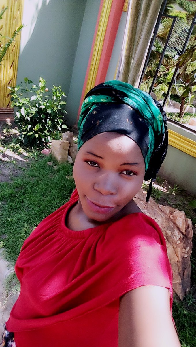 MerryRoberth's tweet image. Waheshimu hata kama wanakuzarau kwa maana hawajui walitendalo🙏🙏🙏🌹🌷