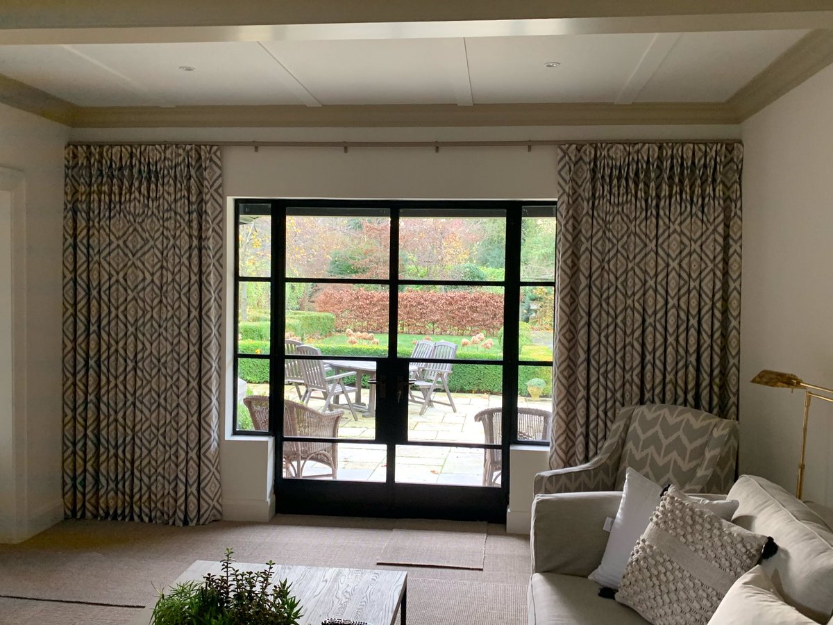CarrollsGlass's tweet photo. @crittallwindows Crittall W20 Doors and HL+ Windows https://t.co/FfoN6Lc7Ba