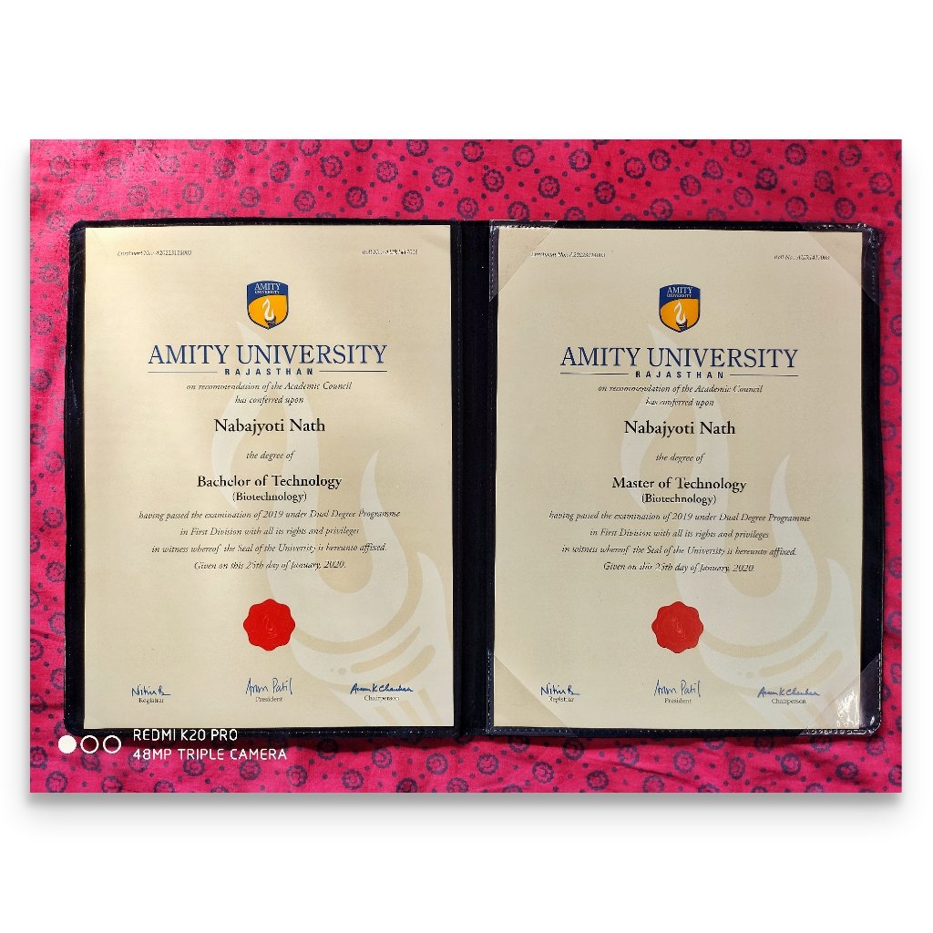 Nabs_11's tweet photo. 25/01/2020
Finally got my degrees. I'm officially a Master of Technology in Biotechnology. Feeling proud. Thankful to each and everyone in my life.
#graduated #postgraduated #degrees #amityuniversityjaipur #amityuniversityrajasthan #proudmoment #happy #proud #thankful #godbless https://t.co/EOFBy4unSr