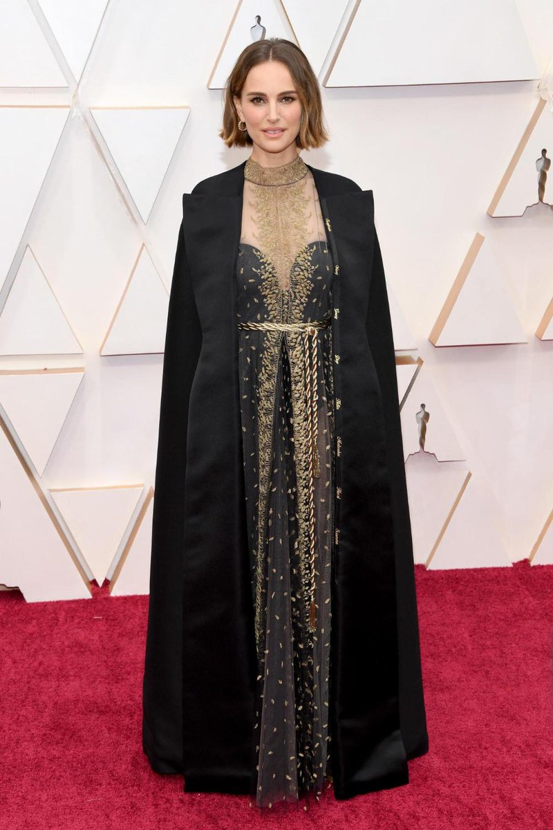 BritishVogue's tweet photo. The names of the women behind some of the best films of 2020 were stitched into the lapel of Natalie Portman’s @Dior cape at the #Oscars https://t.co/grogjrWLdi https://t.co/lQNaRHM7HR