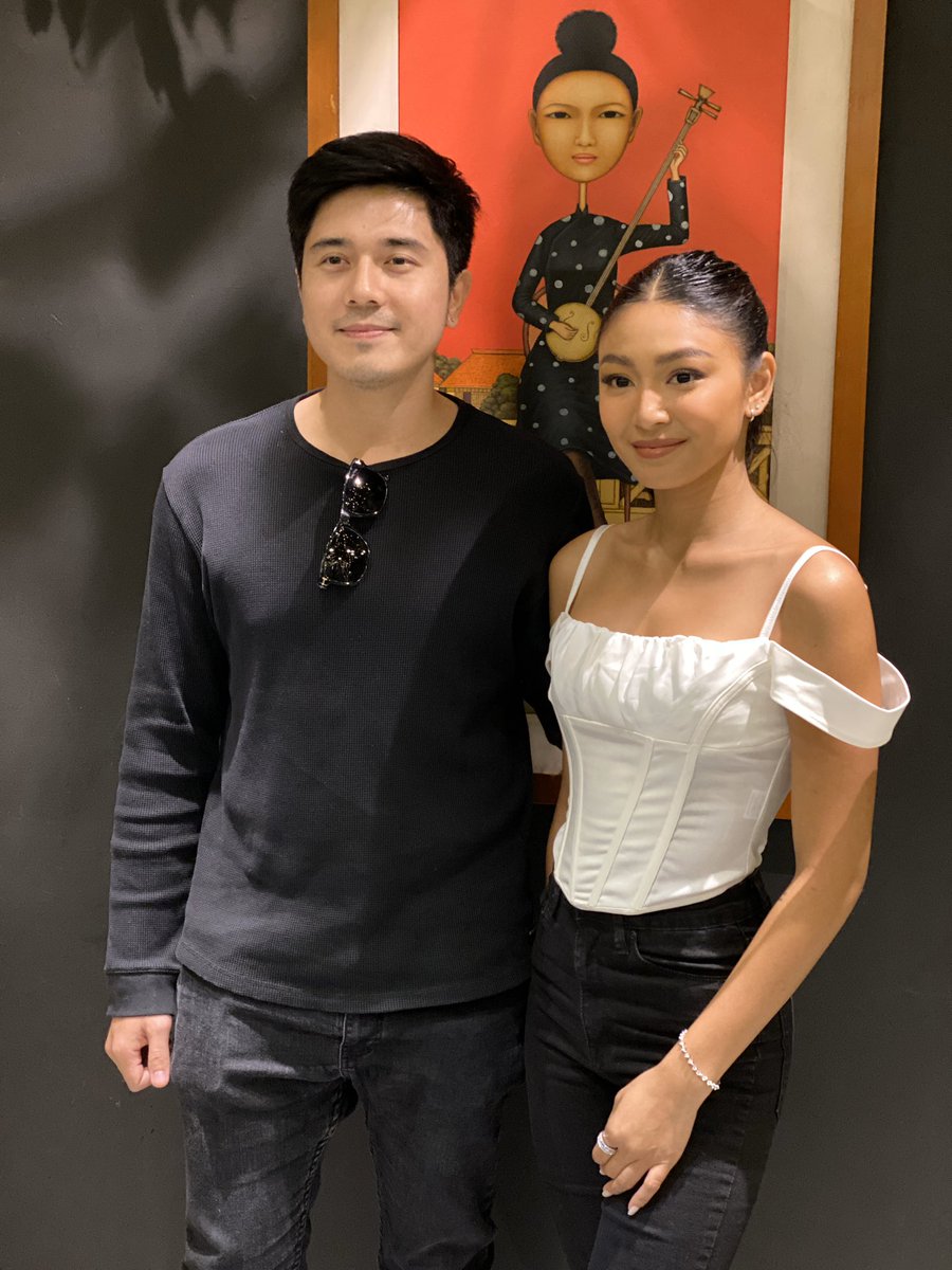 ericjohnsalut's tweet photo. @mepauloavelino and Nadine are reunited! #Burado from @DreamscapePH https://t.co/0WUEE0SBRt