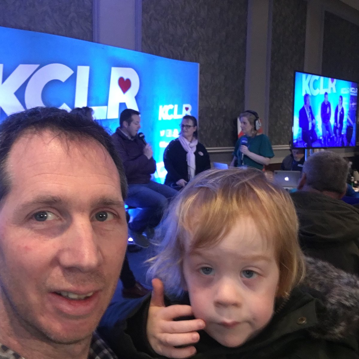 ofarrellb's tweet image. Took some time yesterday to call into the #cwkk count centre, #Democracy in action; great to catch up with @eimeardeschemer and the super @kclr96fm team who are doing trojan work