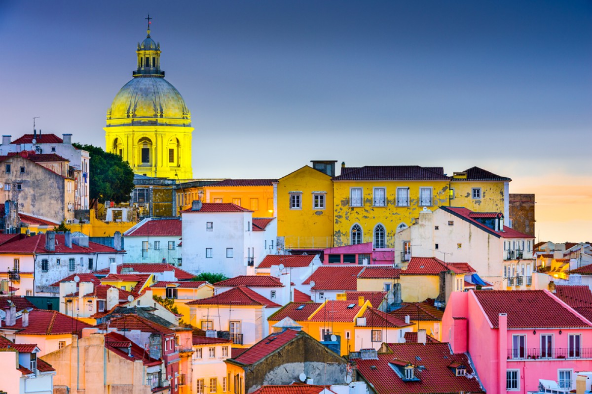 #CittàDarteNelMondo
Alfama Lisbona
#CasaLettori