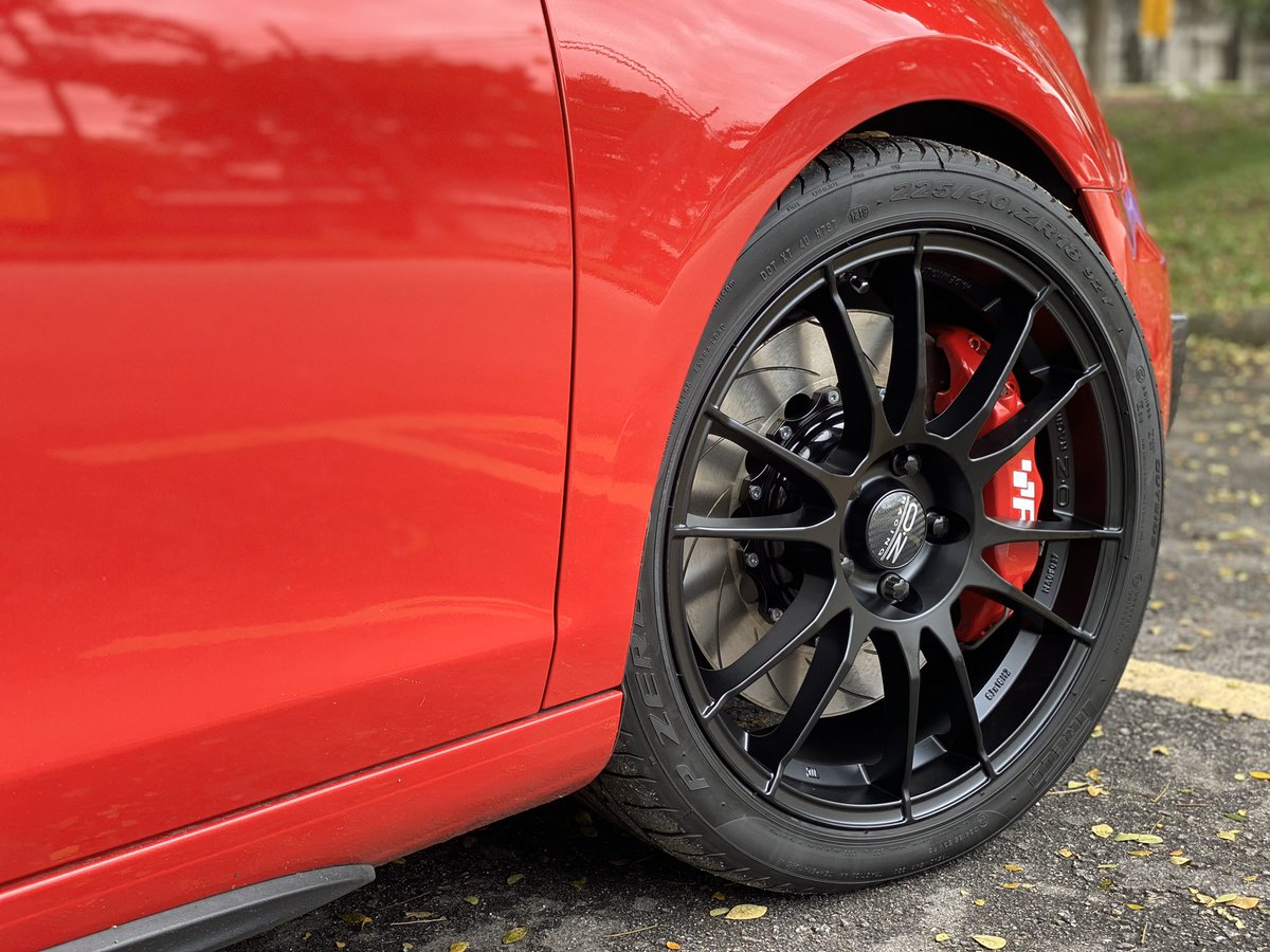 kingofrimsmy's tweet photo. VW Golf with New 18 inch OZ Racing Ultraleggera ITALY rim
For inqury pls message me sms, wechat 012-9820693 or whatsapp me directly https://t.co/oNZrDy5LzS
#vw #vwmalaysia #vwlove #vwforlife #vwclubmalaysia #mk6 #vwmk6 #vwmk6golf #golfmk6 https://t.co/xbhao1iYpz