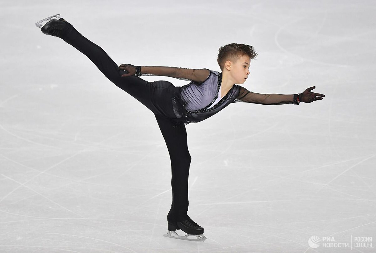 юниоры произвольная программа