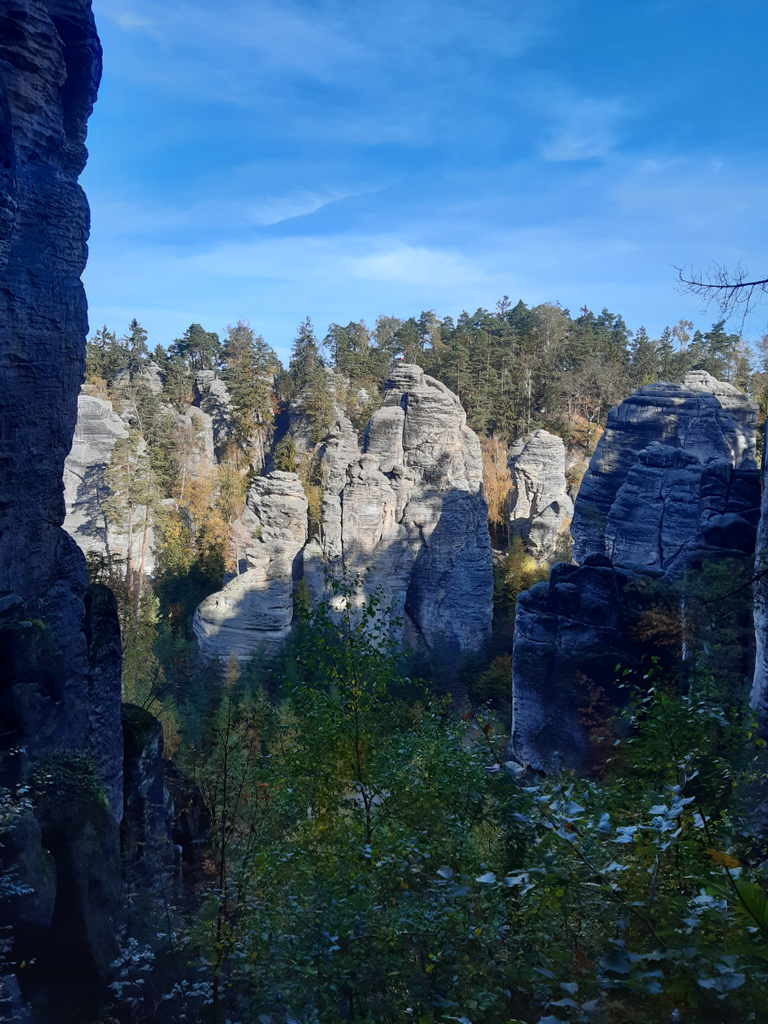 One day trip from Prague to Prachov rock city in Bohemian Paradise UNESCO Geopark. Best place to visit in Czech Republic. Hiking tour in Czech Republic #czechrepublic #europe #travel #bohemia #travel #traveltips #thingstodoin #families #prague #hiking #castles  #europetravel
