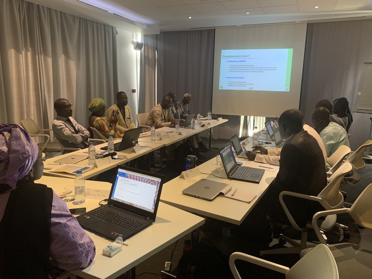 Asiti's tweet photo. Final evaluation meeting of the joint @SGCIAfrica FONRID, Burkina Faso and DFRSDT, Senegal in Dakar. Prof Soukèye and Dr Tamboura have said that this kind of collaboration will continue beyond the two projects.@ACTSNET @HanlinRebecca @Aschalew_Tigabu @MaryMuthoniKamo #SGCIPhase1 https://t.co/QUH85ZFL0q