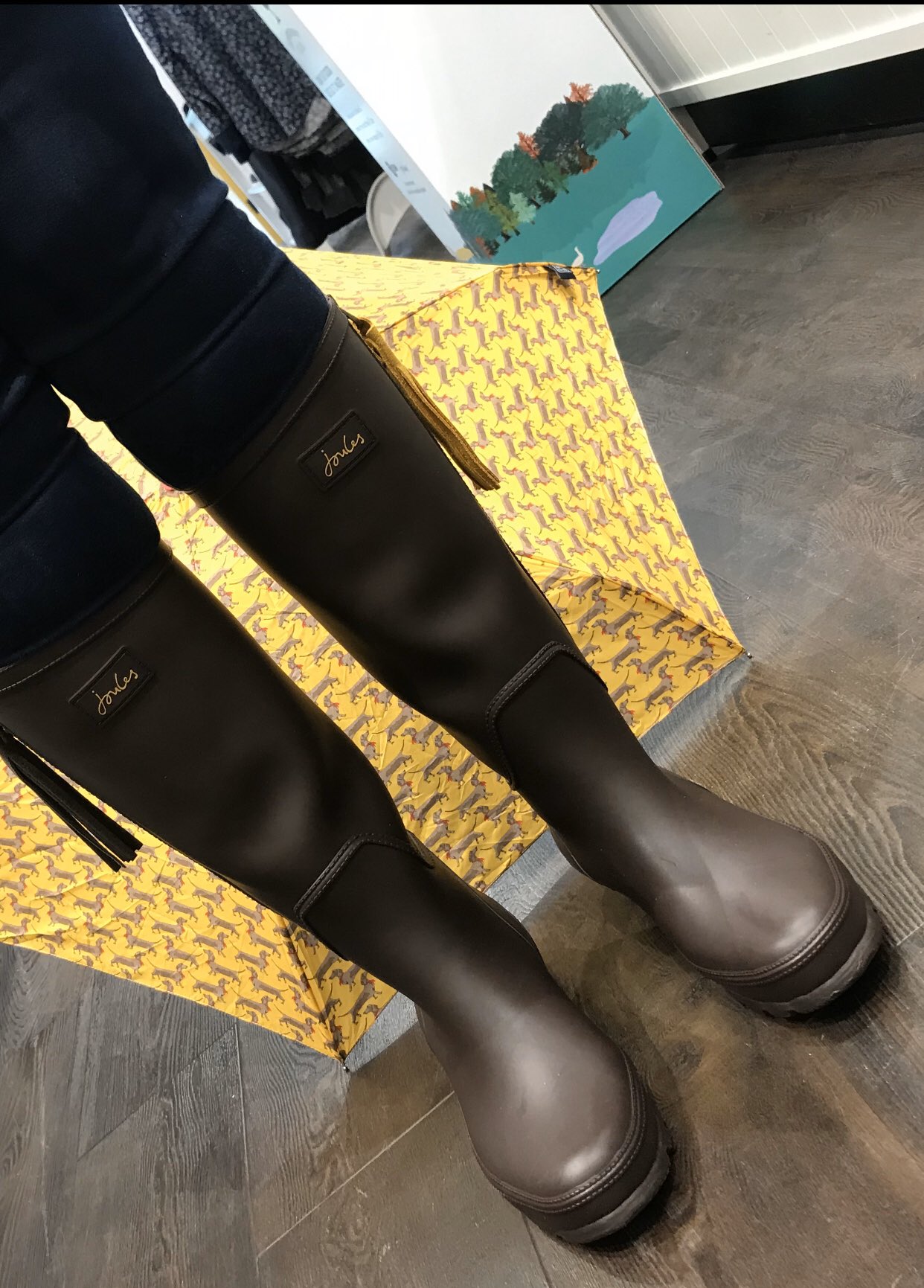 JoulesOfBromley on X collette the perfect stylish welly boot JoulesBromley Joulesclothing available in 3 colours with interchangeable tassels. Fashion practicality all rolled into one Take the tassel ...