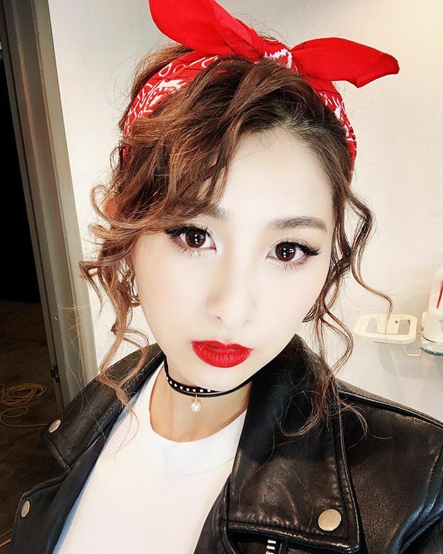 青野美沙稀 今日も撮影でした 素晴らしいスタッフチームの 皆さまのおかげで めちゃくちゃかっこいい写真が 撮れました Thebiscats Biscats ビスキャッツ 撮影 Shooting Hairmake バンダナ Rockabilly ロカビリー Hair Make