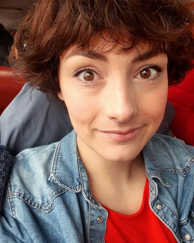 Ik knipperde 1x en de zondag was alweer om. Note to self: niet meer knipperen.😳
•
•
•
#monday #montage #tech #rehearsals #hellodolly #dagzondag #hellodronten #medialane #ireenallooy #irenemolloy instagram.com/p/B8YkyggFJ5Q/