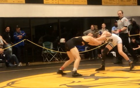 dusey73's tweet photo. Wrestled districts yesterday and Jordan punched his ticket to state, brought home 1st place! Very proud of his hard work and determination.
#pack732 #agogetrained #wiltonIA https://t.co/V84myDPxTr