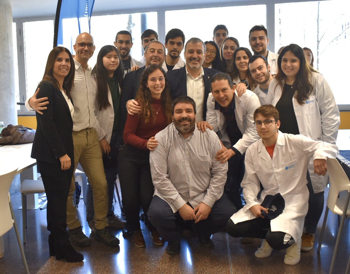 jaumecollboni's tweet image. .@bcn_ajuntament apostem per acostar la ciència als/les joves. En col•laboració amb @la_UPC @RectorUPC, impulsem activitats de de divulgació científica per a 6.000 joves convertint els espais de @parctibidabo, #ParcFòrum i l’#EstadiLluísCompanys en tres laboratoris gegants 👇🏼