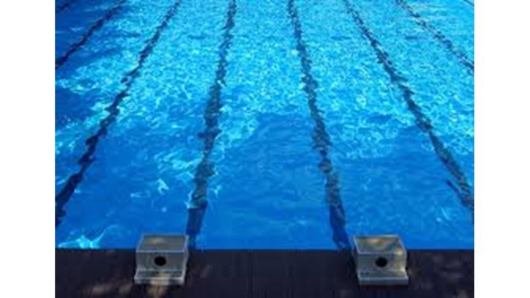 DFofCR_UK's tweet photo. Fancy a swim, can you raise sponsorship? We’re looking for swimmers to raise funds for @CR_UK. Please email dfcancerresearchuk@btinternet.com to take part in the Swimarathon on 14th March at Dorking Sports Centre. It’s only an hour and any swimming ability is fine! https://t.co/oAHkdURFpC