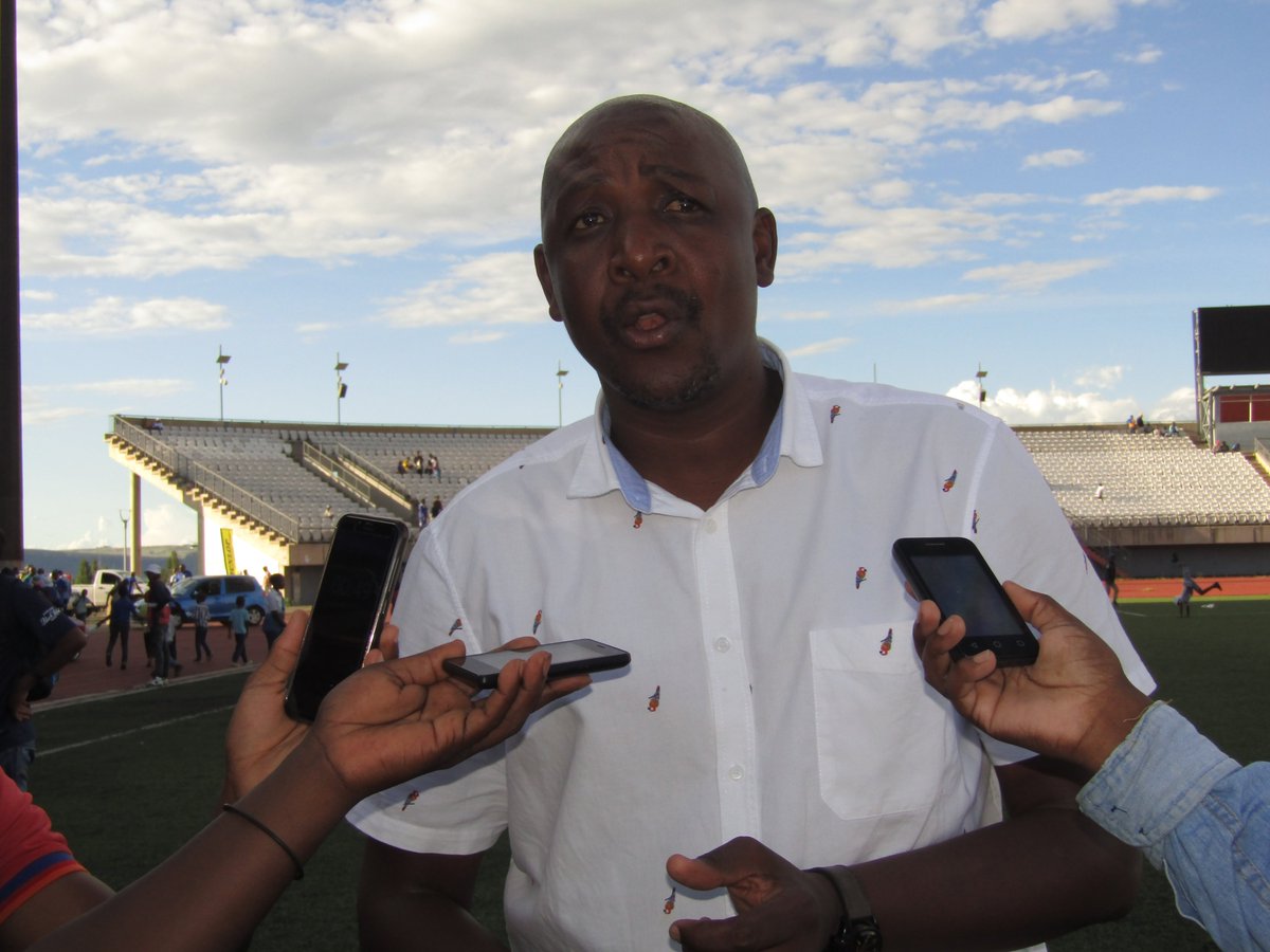 CitizenJourno🇱🇸 (@lebajoatebalo) on Twitter photo #SPORTSNEWS🇱🇸 <a href="/LesothoRadio/">Radio Lesotho Sports</a>
The pressure is pilling on #LCSFC head coach Mpitsa Marai after he lost to #MatlamaFC this sunday at Setsoto stadium.
Over the years management committee tried to sack him but protected by chairman who is the Commissioner of the LCS. ⚽️⚽️⚽️ #SPORTSNEWS🇱🇸 <a href="/LesothoRadio/">Radio Lesotho Sports</a>
The pressure is pilling on #LCSFC head coach Mpitsa Marai after he lost to #MatlamaFC this sunday at Setsoto stadium.
Over the years management committee tried to sack him but protected by chairman who is the Commissioner of the LCS. ⚽️⚽️⚽️