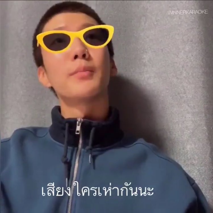 j. tweet media
