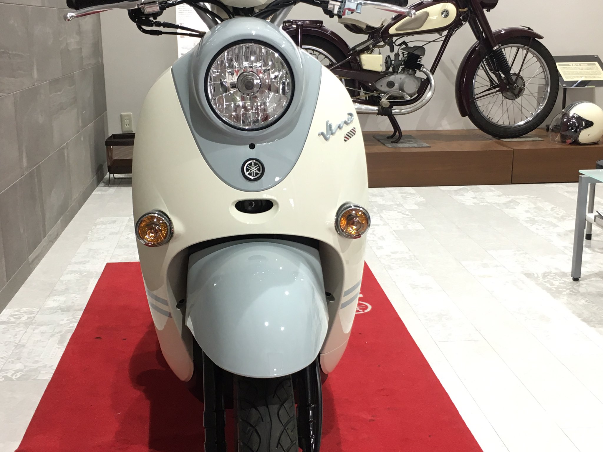 Twitter 上的 Ysp筑紫 この子の名前は Vino オシャレで可愛い原付バイクです 女性からの人気がとても高いバイクとなっております Ysp Ysp筑紫 ビーノ Vino 原付 通勤 原付女子 ゆるきゃん オシャレ かわいい 正規代理店 整備士 バイク好きと繋がり