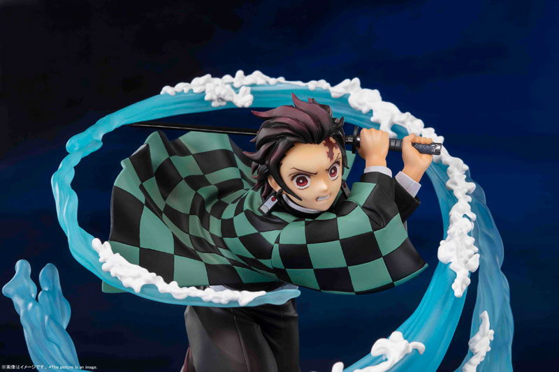 kimetsugoods's tweet photo. あみあみで予約再開しました！

フィギュアーツZERO 竈門炭治郎 -水の呼吸- 『鬼滅の刃』 https://t.co/Urdhdz2Tfh 躍動感のある造形に加えて、クリア成型に彩色を施すことで、印象的な呼吸の演出を立体化。 https://t.co/1tZnGgNTa3